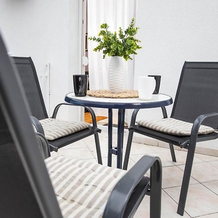Apartman Gundulić Vinkovci Bagian luar foto